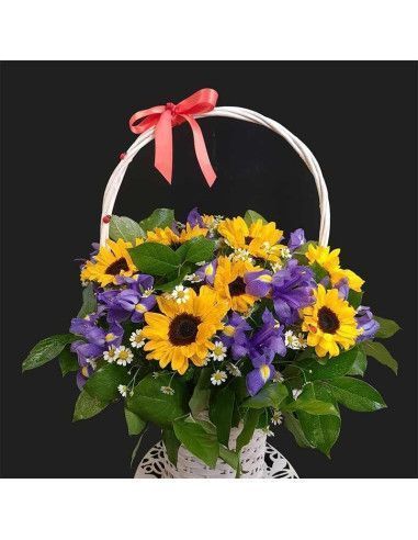 Cesta de girasoles e iris - Floristería Mallorca