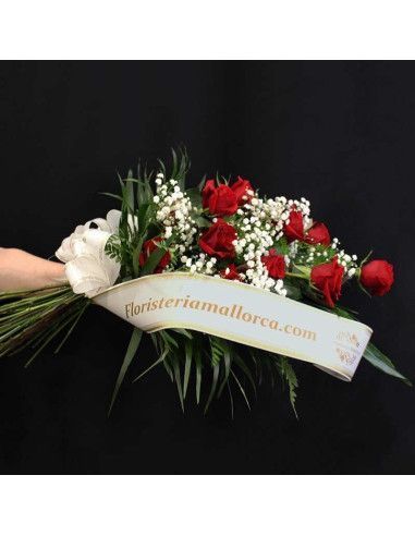 Funeral bouquet 15 roses - Mallorca Florist