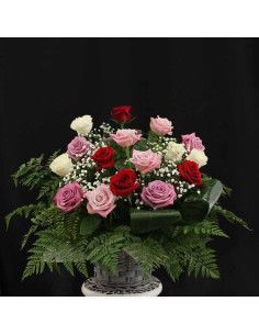 Cesta de Flores de Rosas Variadas | Floristería Mallorca