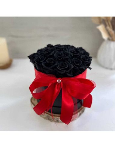 Schachtel mit schwarzen ewigen Rosen | Mallorca-Florist