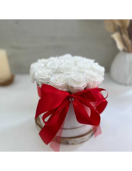 Caja de rosas eternas blancas | Floristería Mallorca