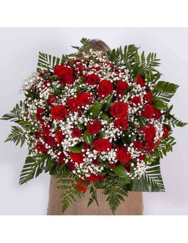 Ramo de rosas rojas ( de 26 a 50 rosas)