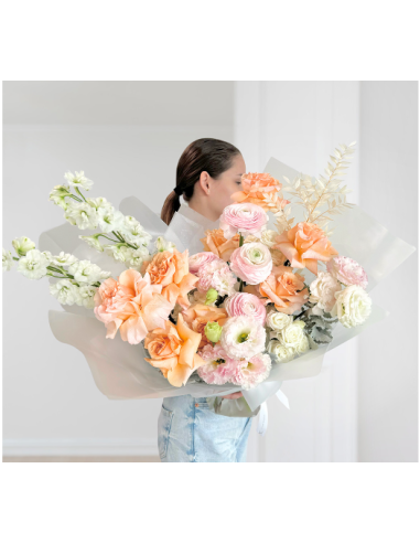 Flower bouquet for Mr Mark Tolland