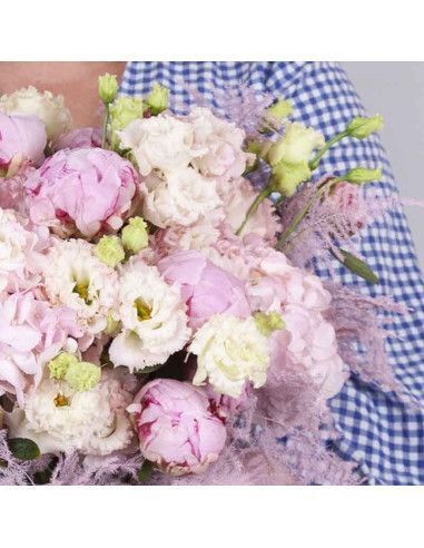 Blumenstrauß „Beauty of Kyoto“ – Pfingstrosen, Hortensien und Lisianthus | Mallorca-Florist