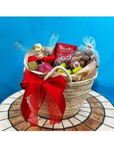 Cesta Premium con Frutas, Chocolates y Moët – Floristería Mallorca