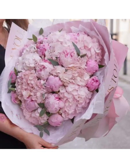 Peonies & Hydrangeas Bouquet Pastel Pink | Mallorca